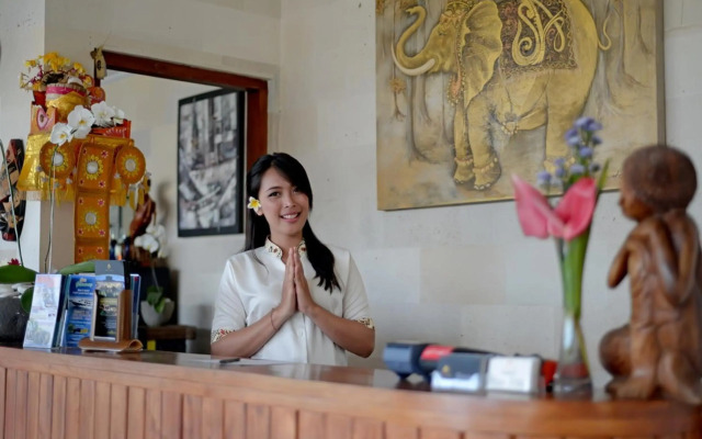 Sandi Agung Villa