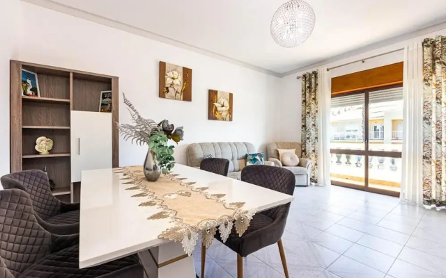 New Sunset Haven in Gale-2br With Big Terrace