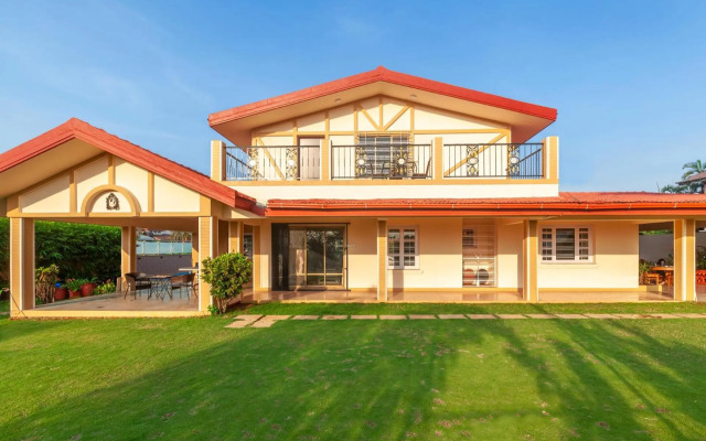 StayVista at V Square