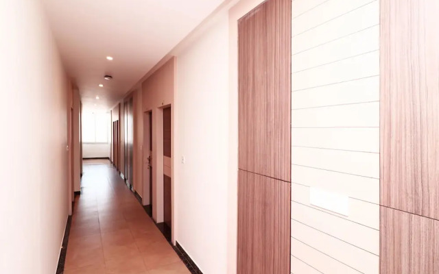 Hotel City Square by OYO Rooms