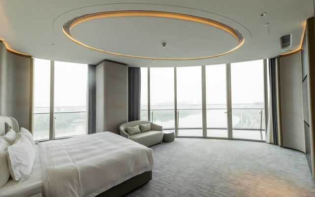 Guangzhou Xanadu Hotel, Vignette Collection by IHG