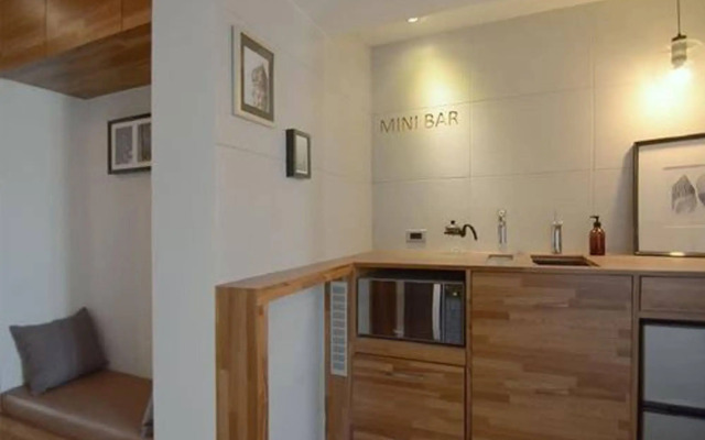 Daan Park Hotel - Hostel