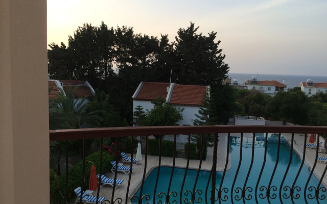 The Prince Inn Hotel & Villas
