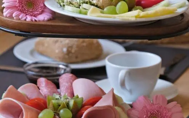 Hotel garni "Alte Warener Zeitung"