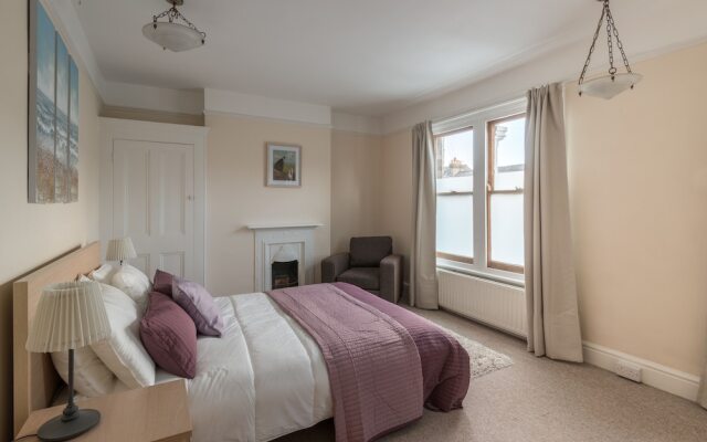 Homely Luxury House