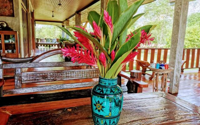 Baan Chai Khao Home Stay