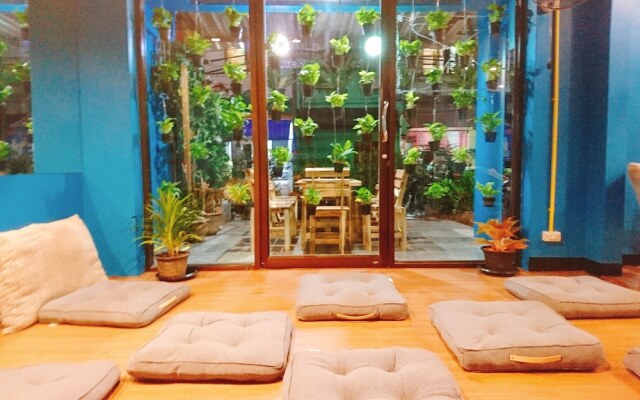 BGW Phuket - Hostel