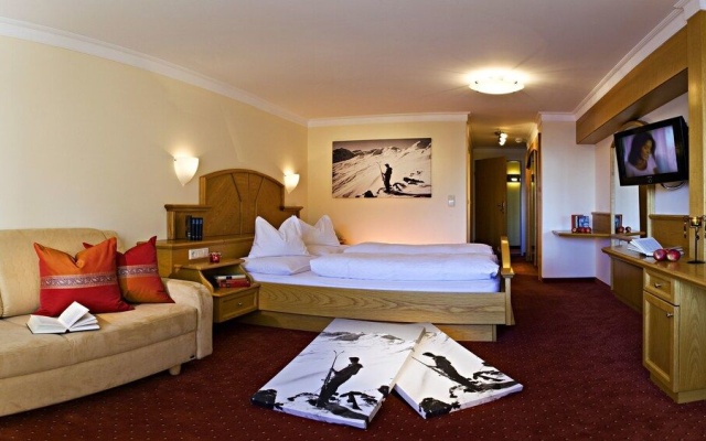 Hotel Alpenfriede