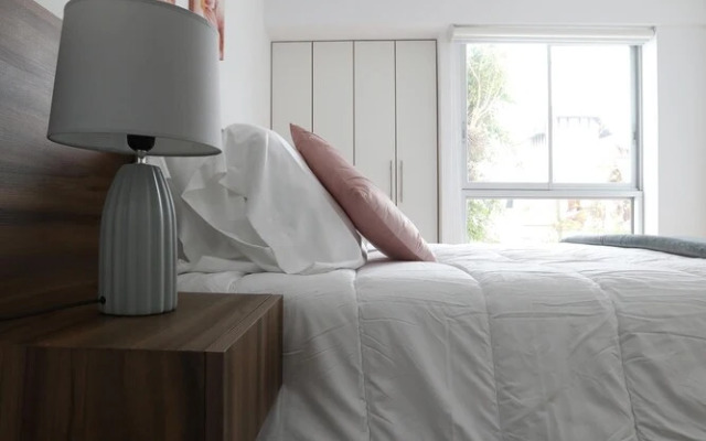 Quiet Romantic Apartment In The Heart Of Barranco