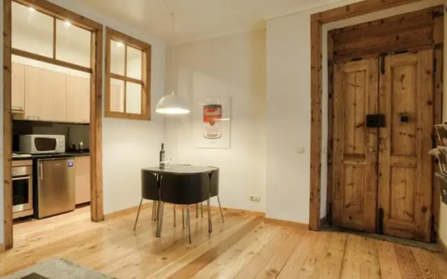 BmyGuest - Bairro Alto Charming Flat
