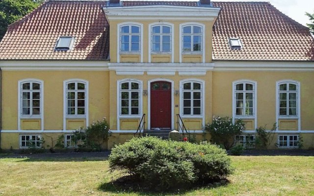 Vintage Holiday Home in Syddanmark With Private Whirlpool