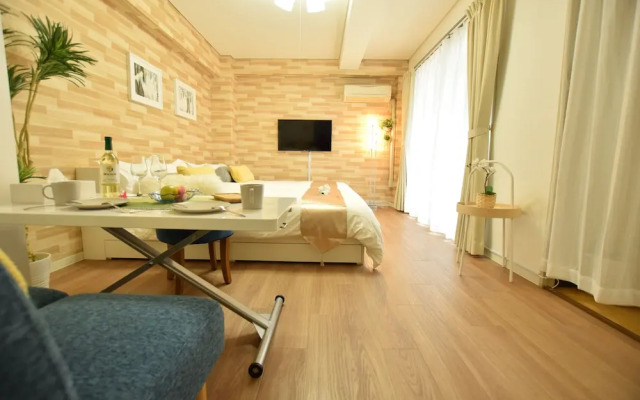 Nipponbashi Art Hotel