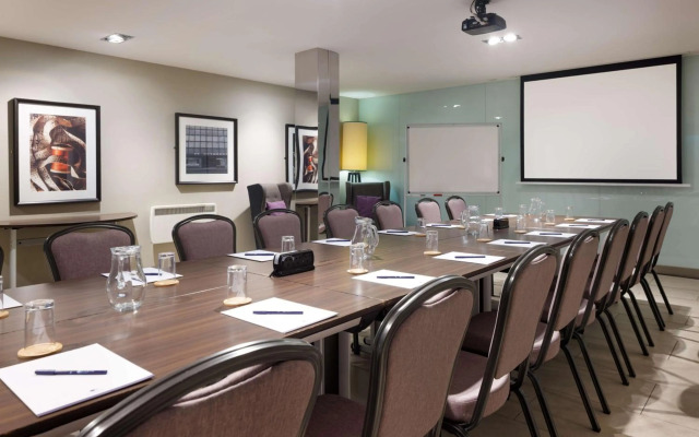 DoubleTree by Hilton Edinburgh City Centre