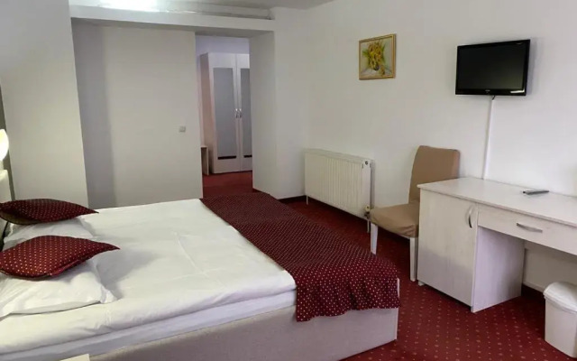 Miraj Poiana Brasov