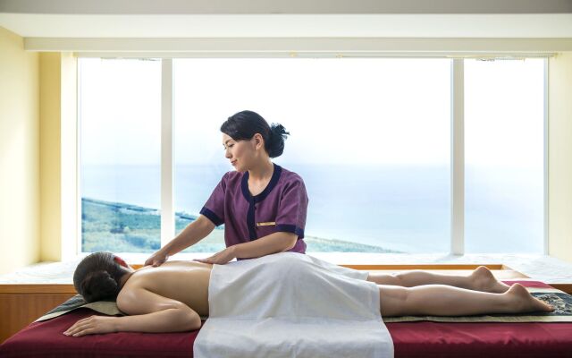 Phoenix Seagaia Ocean Tower