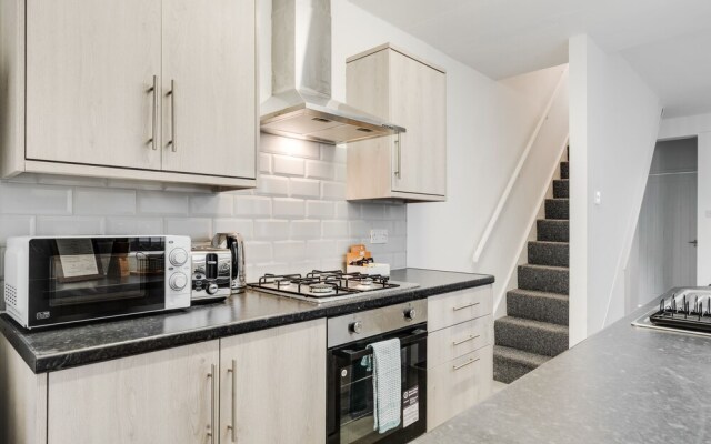 Vichy - Strathcona Suites, 3 Beds Houses in Wavertree