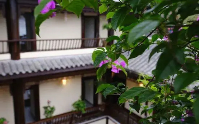 Zizai Inn
