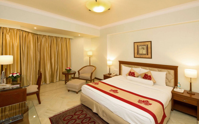 Clarion Hotel Bella Casa