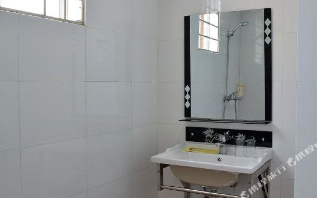Liquan Business Apartment (Dongguan Houjie Dongfeng Road Center Branch)