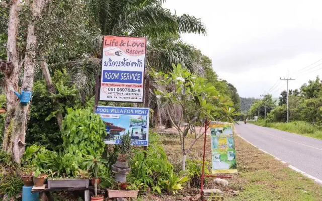Oyo 902 Life And Love Resort