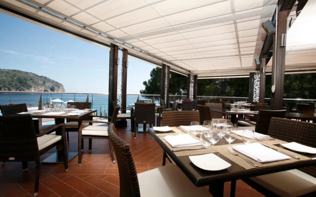 Bahía Suites Camp De Mar