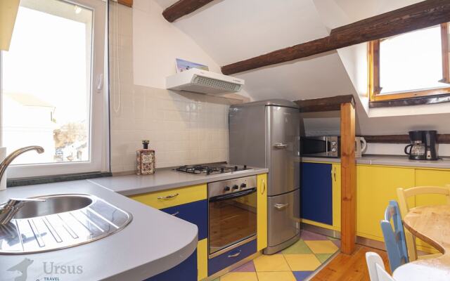 Apartment Lira