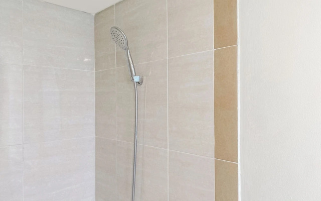 Well Furnished And Comfort 2Br Meikarta Apartment