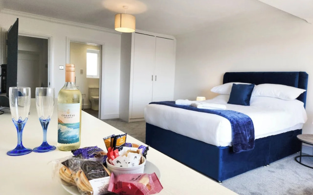 Bay View - 1 Bed Suite - Ocean Breeze