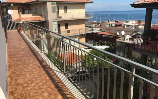 Apartment With 3 Bedrooms In Aci Castello With Wonderful Sea View Furnished Terrace And Wifi
