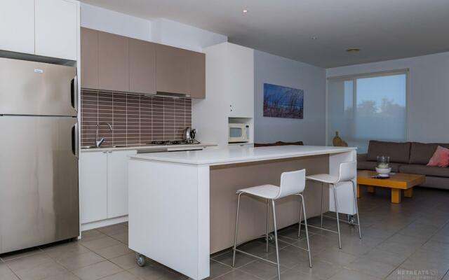 Poolside 3 Bedroom Condo