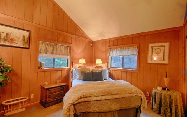 The Bernstein Bear Cabin