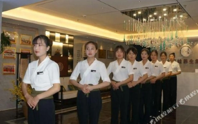 Super 8 Hotel