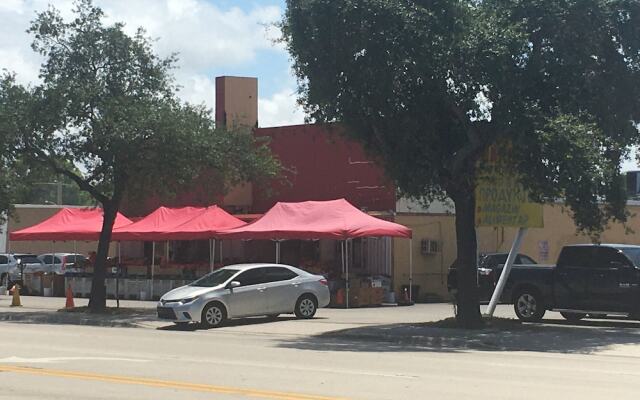 Richard's Pet Friendly Motel