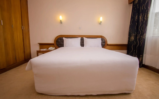 Sirikwa Hotel