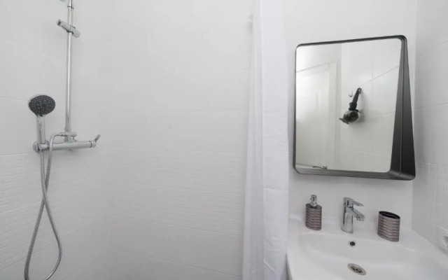 Санди на улице Бибиревская