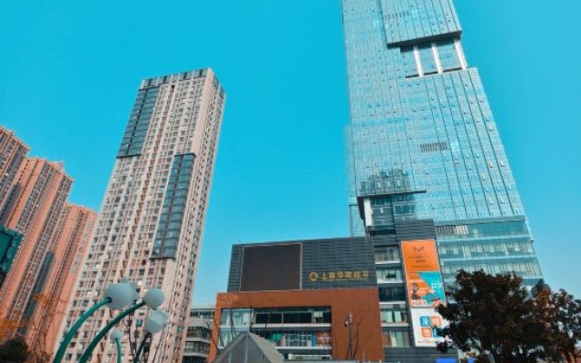Wuyin Liangju Hotel (Kunming South High-Speed Railway Station Colorful Yunnan The First City) – Outside – Kunming