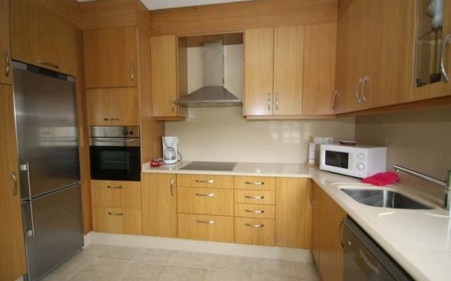House - 3 Bedrooms with Sea views - 101983