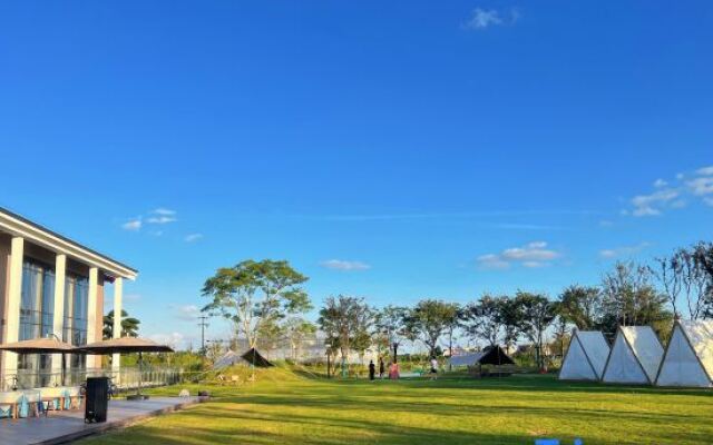 Shanghal 0xygen land Resort Villa