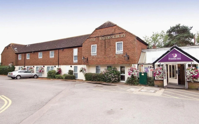 Premier Inn Maidstone (A26/Wateringbury)