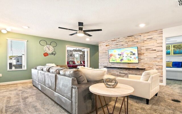 Storey Lake 10br Home Pool/spa/game Room,greenview