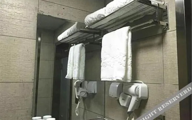 Shankee Hotel (Zhashui Bus Station)