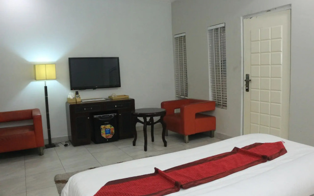 The Crib Lifestyle Hotel