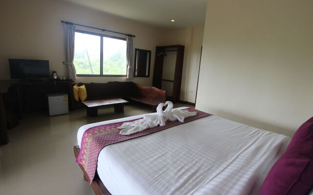 Krabi Klong Muang Bay View