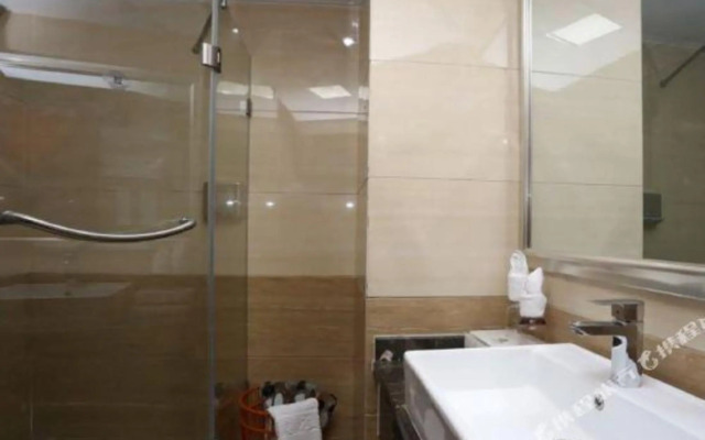 Guanghan Hotel