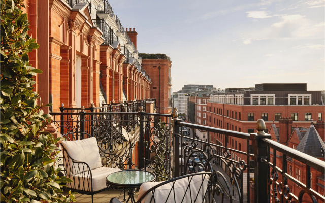 Claridge’s, Maybourne