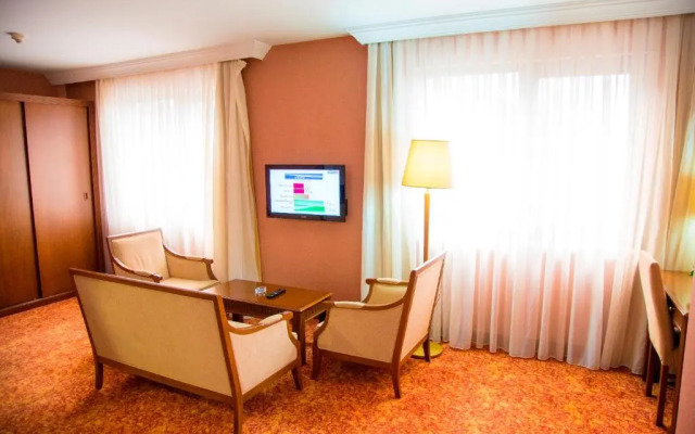 Kelesler Park Hotel