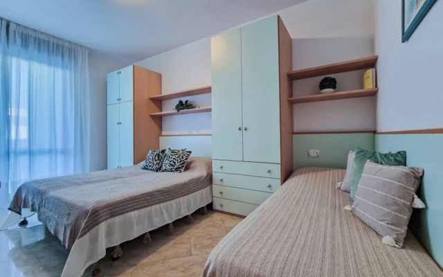 Bright Flat Next to the Beach