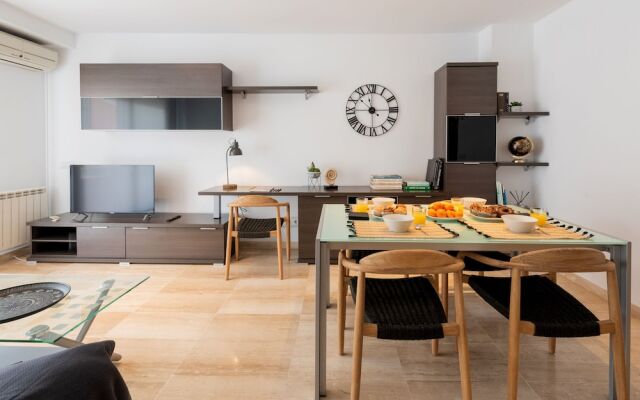 Petit Luxe Ègara