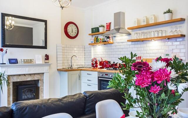 2Bed Apartment in Camden