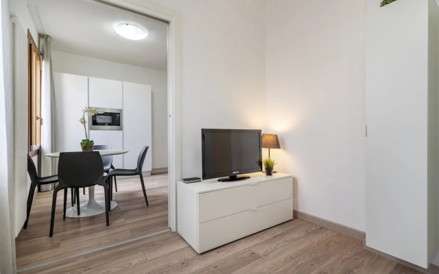 Sea to Sky Apartments Faville